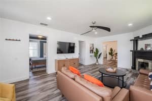 1029 NEW YORK AVENUE, LAKELAND, FL 33803 - MLS#MFRL4955076