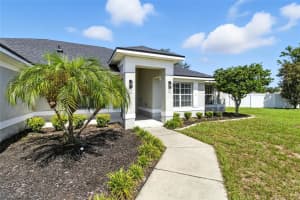 182 AMBER BOULEVARD, AUBURNDALE, FL 33823 - MLS#MFRL4955130