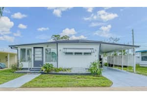 7 Drury Ln, TARPON SPRINGS