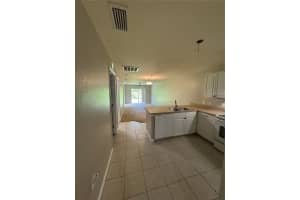 1011 FOX LAKE DRIVE, LAKELAND, FL 33809 - MLS#MFRL4955141