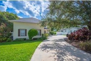 2804 CLEVELAND HEIGHTS BOULEVARD, LAKELAND, FL 33803 - MLS#MFRL4955176
