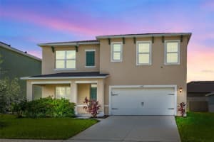 1357 Sugarwood St, DAVENPORT