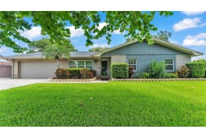 105 Lighter Log Ln, AUBURNDALE