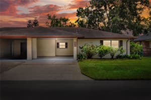 462 Lake Carolyn Cir, LAKELAND