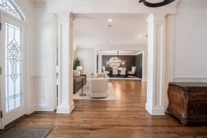 369 LAKE HOLLINGSWORTH DRIVE, LAKELAND, FL 33803 - MLS#MFRL4955258