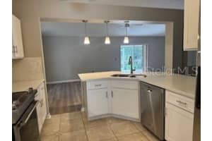 4704 BEAR CLAW COURT, VALRICO, FL 33594 - MLS#MFRL4955277