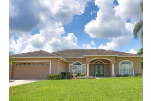 2297 COUPLES DRIVE, LAKELAND, FL 33813 Sold 12/03/25