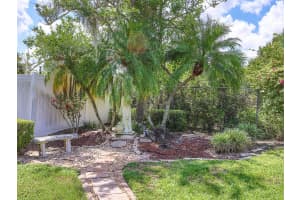 2297 COUPLES DRIVE, LAKELAND, FL 33813 Sold 12/03/25