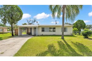 631 Carolyn Dr, LAKELAND