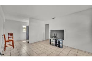 631 CAROLYN DRIVE, LAKELAND, FL 33803 Sold 10/23/25