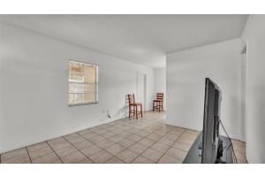 631 CAROLYN DRIVE, LAKELAND, FL 33803 Sold 10/23/25
