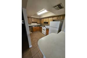 4021 SAINT PAUL DRIVE, WINTER HAVEN, FL 33880 - MLS#MFRL4955310