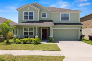 871 Fillmore Ct, DAVENPORT