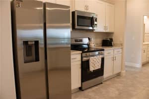 4019 TULLAMORE LANE, AUBURNDALE, FL 33823 - MLS#MFRL4955321