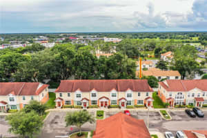 253 ALEXANDER WOODS DRIVE, PLANT CITY, FL 33563 - MLS#MFRL4955332