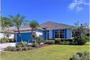 8107 Lake James Blvd, LAKELAND