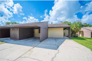 341 LAKE HARRIS DRIVE, LAKELAND, FL 33813 - MLS#MFRL4955334