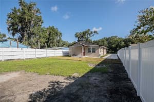2610 TENNESSEE RD, LAKELAND, FL 33815 - MLS#MFRL4955340