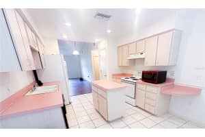 5721 MANCHESTER DRIVE, LAKELAND, FL 33810 - MLS#MFRL4955342