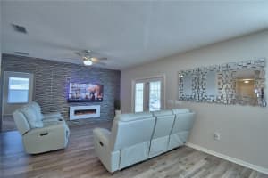 5244 WOOD THRUSH WAY, LAKELAND, FL 33811 - MLS#MFRL4955345