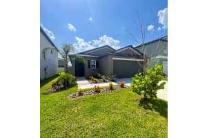 1792 YELLOW TRAIL, LAKELAND, FL 33801 - MLS#MFRL4955370