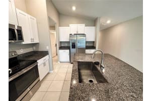1792 YELLOW TRAIL, LAKELAND, FL 33801 - MLS#MFRL4955370