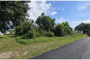2501 MONZA DRIVE, SEBRING, FL 33872 - MLS#MFRL4955429