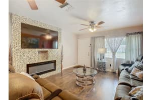 604 EDGEWOOD DRIVE, LAKELAND, FL 33803 - MLS#MFRL4955466