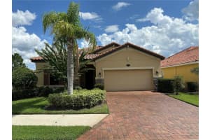 3987 Sunset Lake Dr, LAKELAND