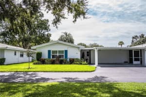 616 AVERY LANE, LAKELAND, FL 33803 - MLS#MFRL4955505