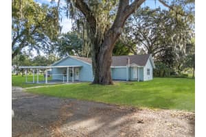 226 DENTON AVENUE, AUBURNDALE, FL 33823 - MLS#MFRL4955512