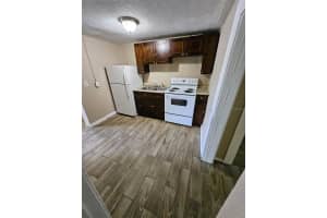 1038 10TH STREET, LAKELAND, FL 33805 - MLS#MFRL4955524