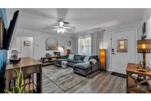1842 MAIN STREET, LAKELAND, FL 33801 - MLS#MFRL4955534