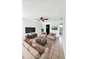 315 D STREET, LAKE WALES, FL 33853 - MLS#MFRL4955558