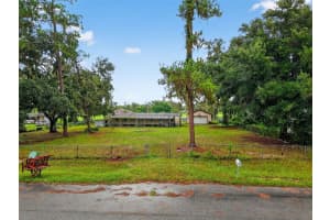 3821 TEAKWOOD CIRCLE, LAKELAND, FL 33810 - MLS#MFRL4955567