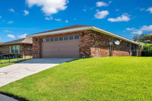 661 LAKE CAROLYN CIRCLE, LAKELAND, FL 33813 - MLS#MFRL4955646