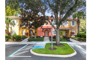 8425 Crystal Cove Loop, KISSIMMEE
