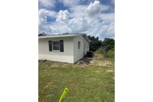 651 LORRAINE CIRCLE, LAKE WALES, FL 33853 - MLS#MFRL4955658