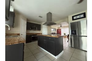 8264 SETTLERS CREEK LOOP, LAKELAND, FL 33810 - MLS#MFRL4955677