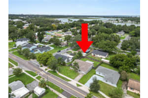 2008 CRYSTAL LAKE DRIVE, LAKELAND, FL 33801 - MLS#MFRL4955678