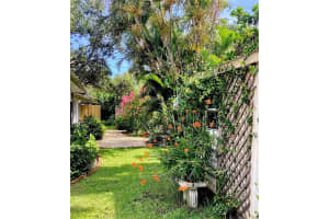 4718 CRYSTAL AVENUE, SARASOTA, FL 34231 - MLS#MFRL4955699