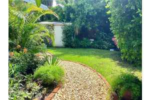 4718 CRYSTAL AVENUE, SARASOTA, FL 34231 - MLS#MFRL4955699