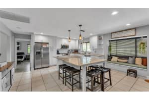 724 PALMORE COURT, LAKELAND, FL 33813 - MLS#MFRL4955753