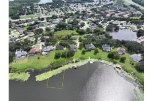 1202 LAKE DEESON POINT, LAKELAND, FL 33805 Sold 10/03/25