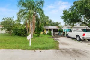 2203 IVEY LANE, LAKELAND, FL 33815 - MLS#MFRL4955848