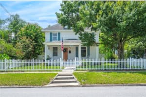 823 PALMETTO STREET, LAKELAND, FL 33801 - MLS#MFRL4955857