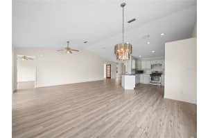 6341 SILVER LAKES DRIVE, LAKELAND, FL 33810 - MLS#MFRL4955861