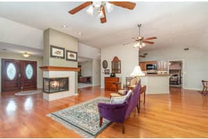 6901 HAYTER DRIVE, LAKELAND, FL 33813 - MLS#MFRL4955874