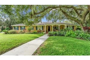 406 Kenilworth Pl, LAKELAND