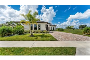 224 VALENCIA RIDGE DRIVE, AUBURNDALE, FL 33823 - MLS#MFRL4955932